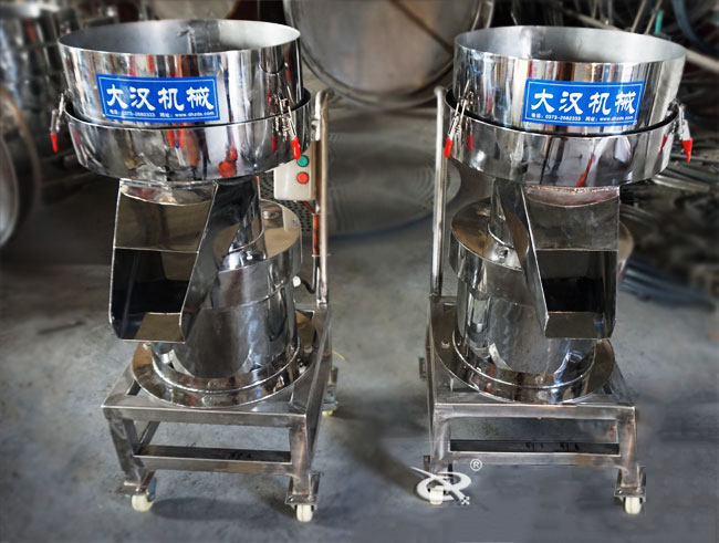 450型過濾篩機實拍：單層過濾篩過濾，多用于液體物料的使用。